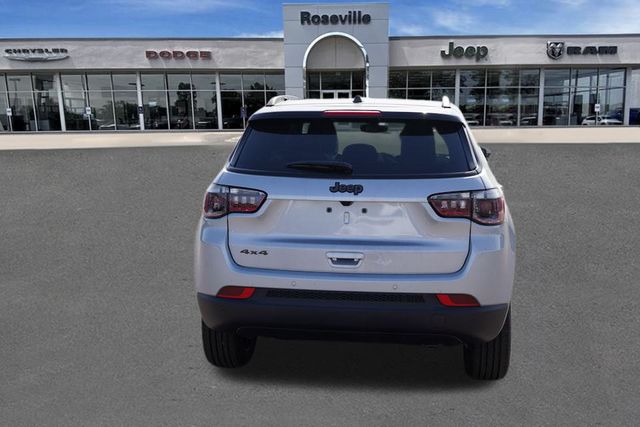 2026 Jeep Compass Limited Altitude photo 3