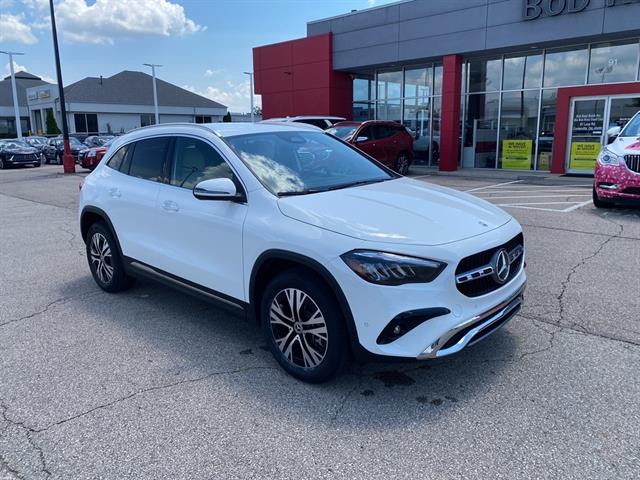 2025 Mercedes Benz GLA 250 4MATIC photo 6