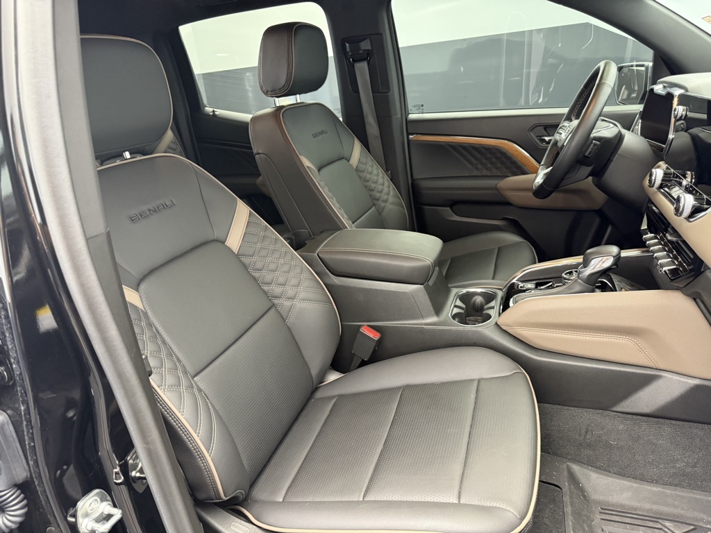 2024 Gmc Canyon Denali photo 58