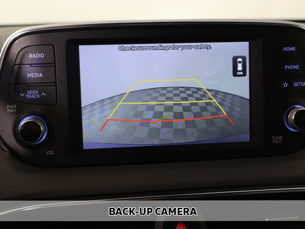 2020 Hyundai Santa Fe SE photo 4