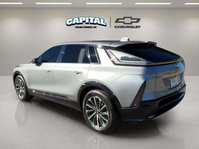 2025 Cadillac Lyriq Sport photo 3