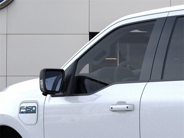 2025 Ford F-150 Lightning photo 20