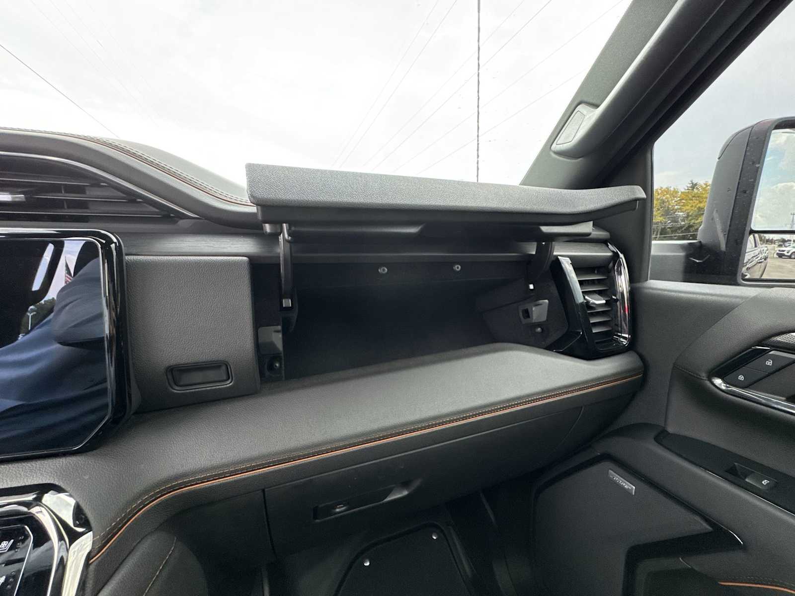 2024 Gmc Sierra 2500 HD AT4 photo 28