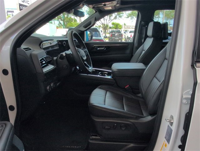 2025 Chevrolet Tahoe High Country photo 28