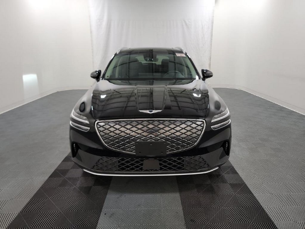 2024 Genesis Electrified GV70 Advanced photo 2
