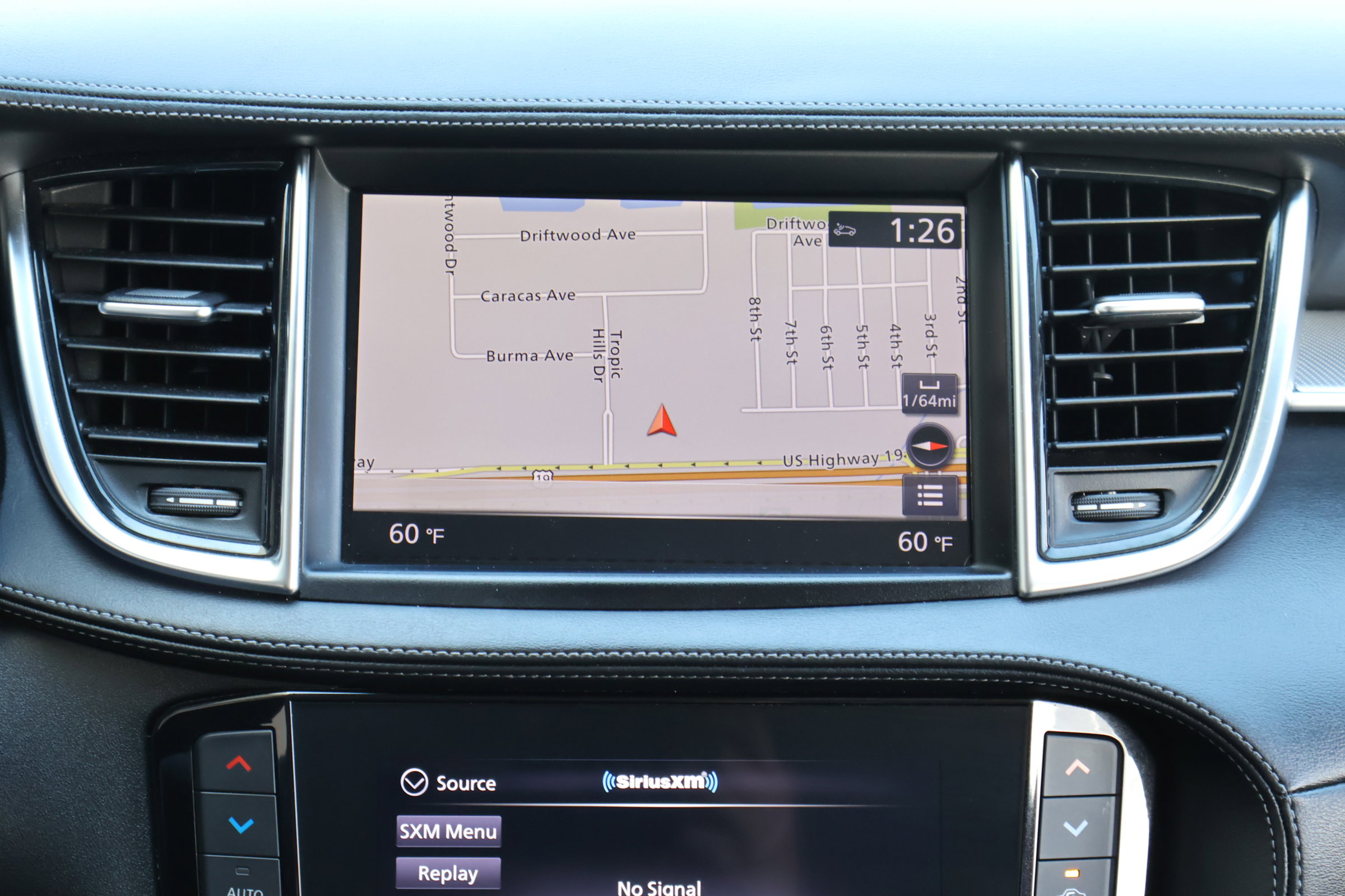 2021 Infiniti QX50 Essential photo 2