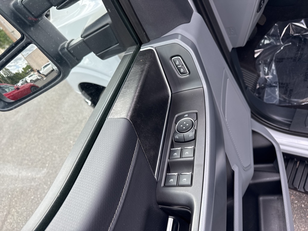 2022 Ford F-150 XLT photo 16
