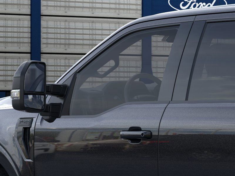 2025 Ford F-150 Lariat photo 18