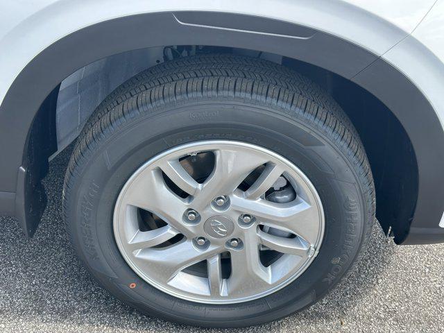 2025 Hyundai Venue SE photo 11