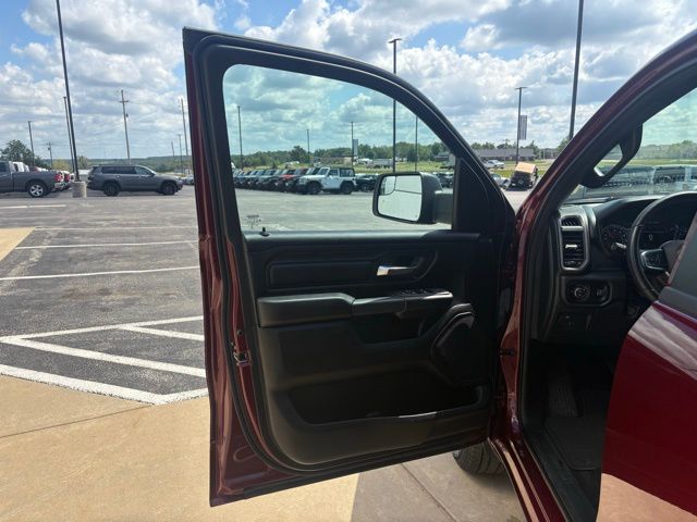 2025 Ram 1500 Tradesman photo 5