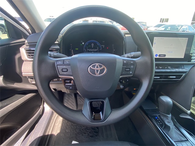 2025 Toyota Camry LE photo 22