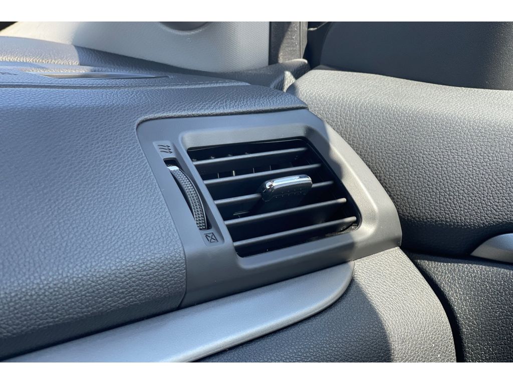 2019 Honda Ridgeline RTL-T photo 28