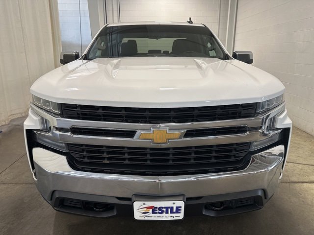 2019 Chevrolet Silverado 1500 LT photo 2