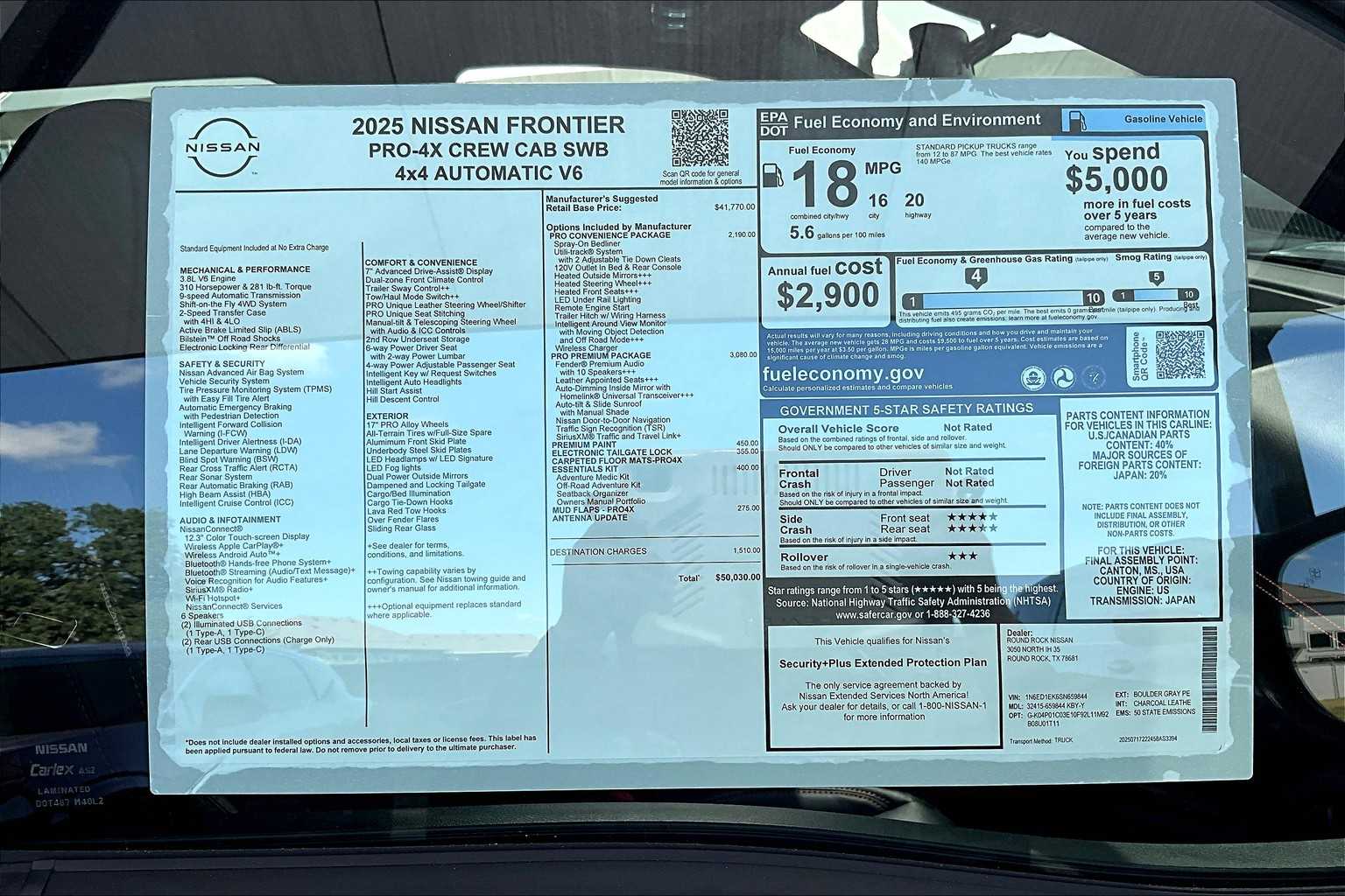 2025 Nissan Frontier PRO-4X photo 17