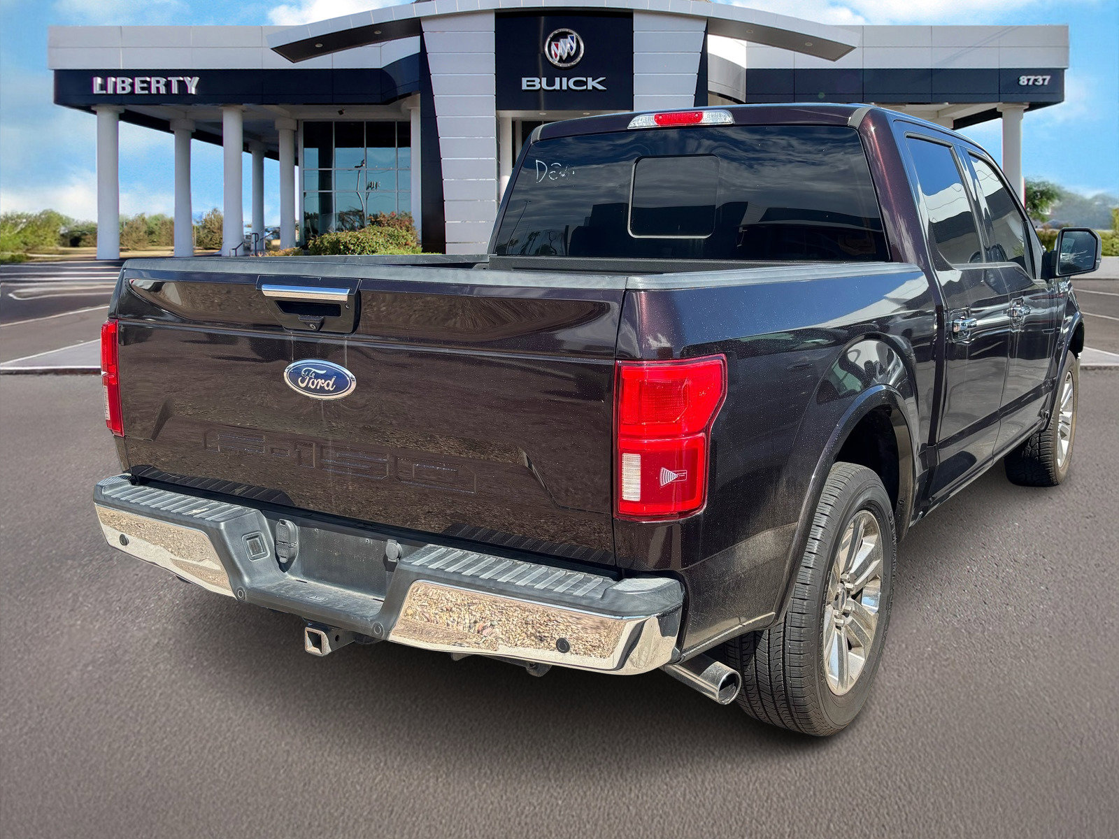 2018 Ford F-150 Lariat photo 2