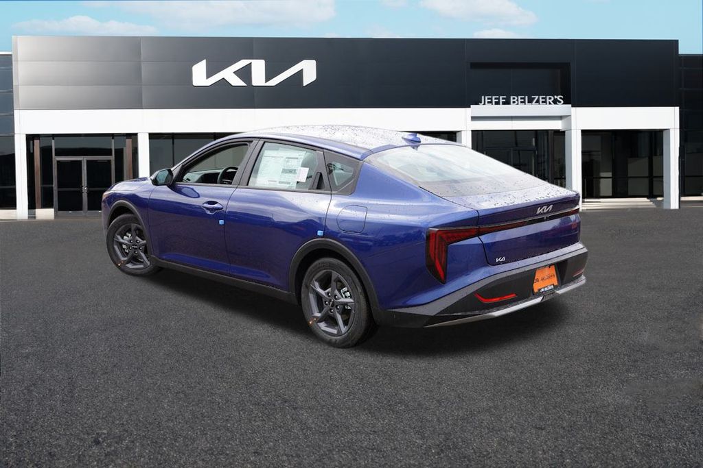 2025 Kia K4 LXS photo 5
