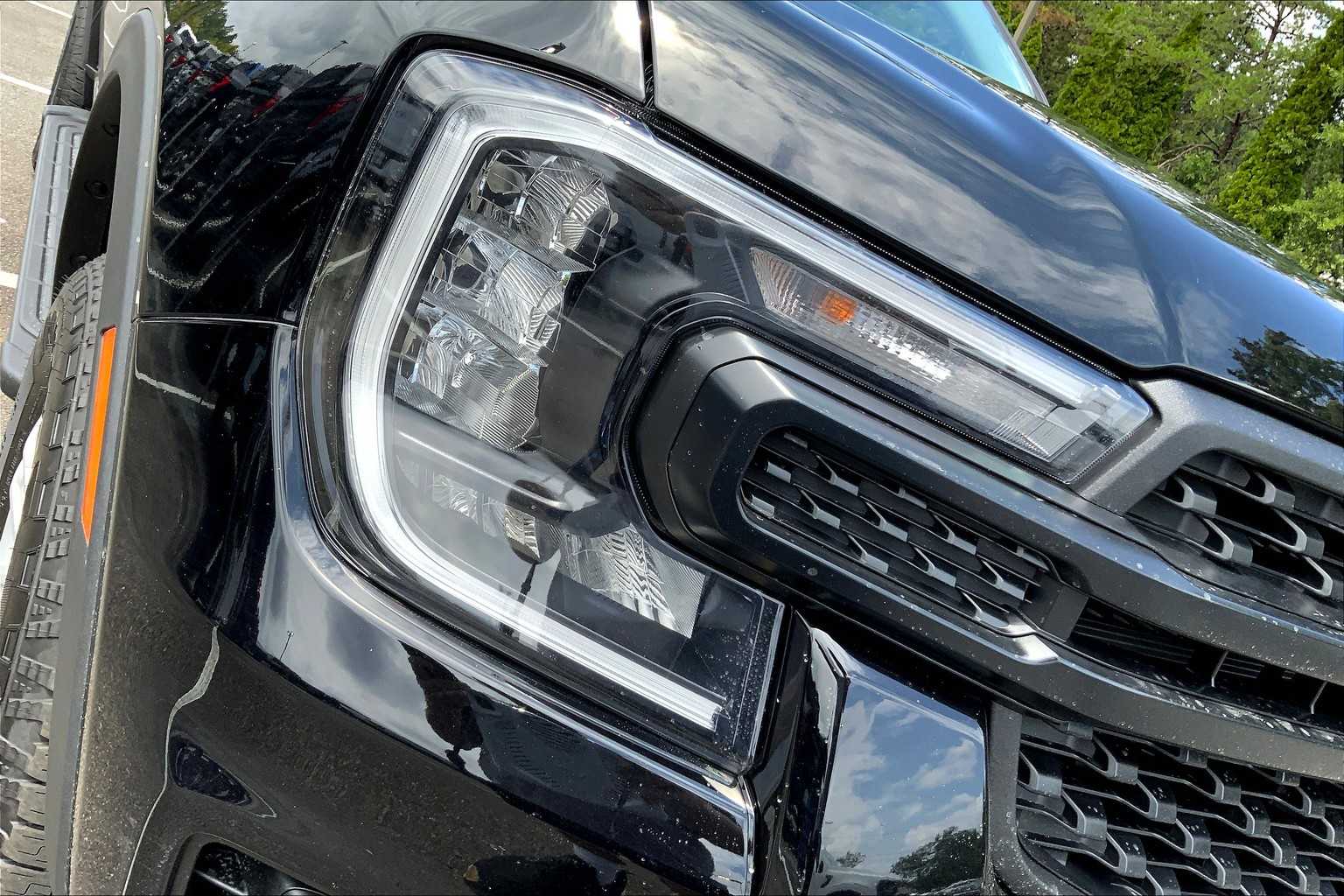 2025 Ford Ranger XL photo 12