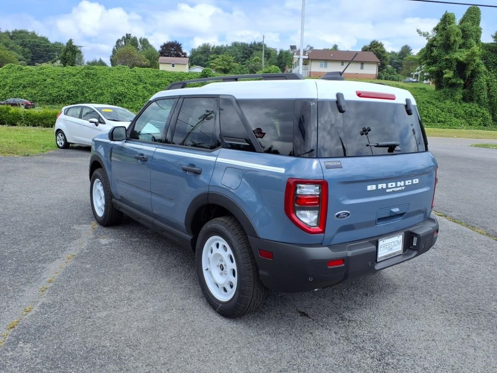 2025 Ford Bronco Sport Heritage photo 3
