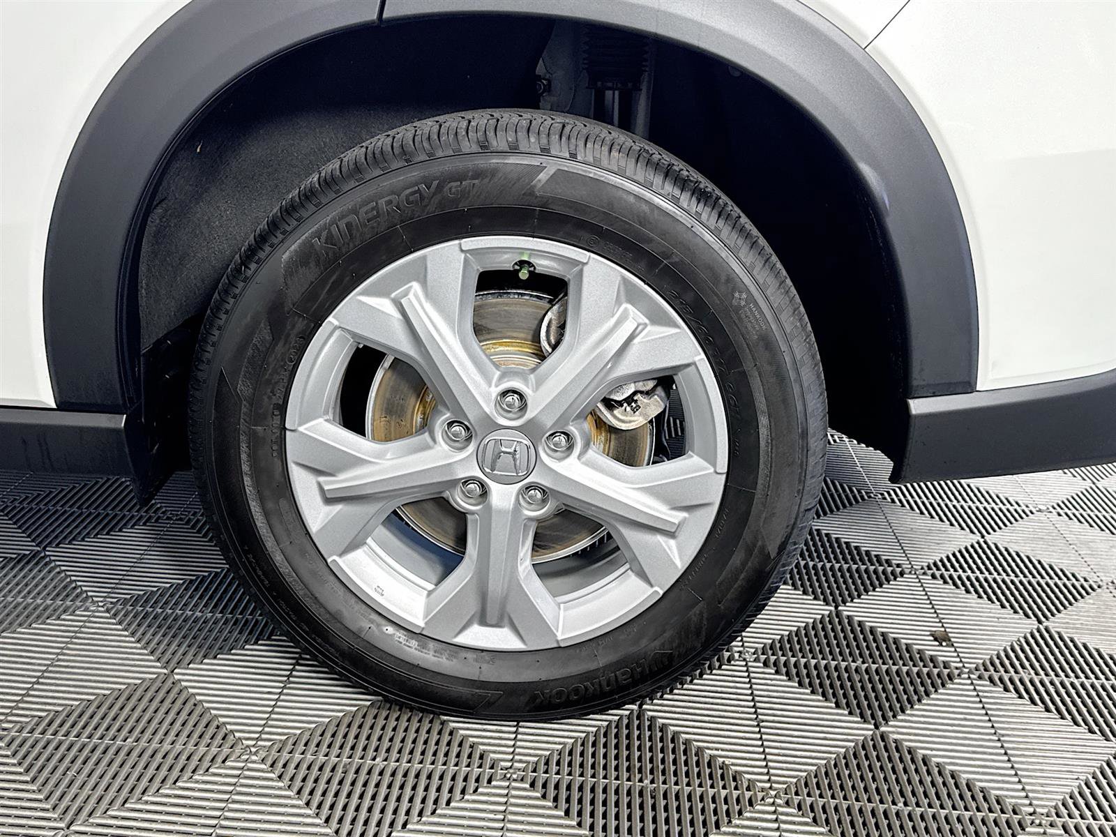 2024 Honda HR-V LX photo 27