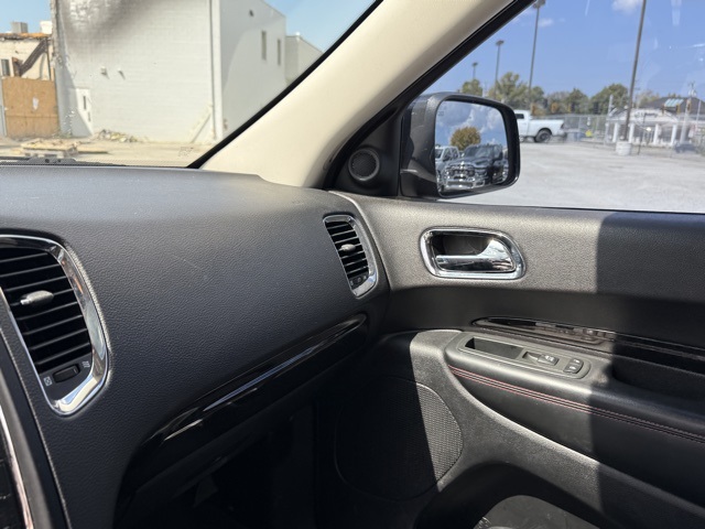 2013 Dodge Durango R/T photo 19