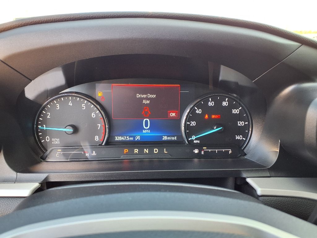 2023 FORD EXPLORER - Image 19