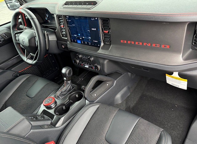 2025 Ford Bronco Raptor photo 15