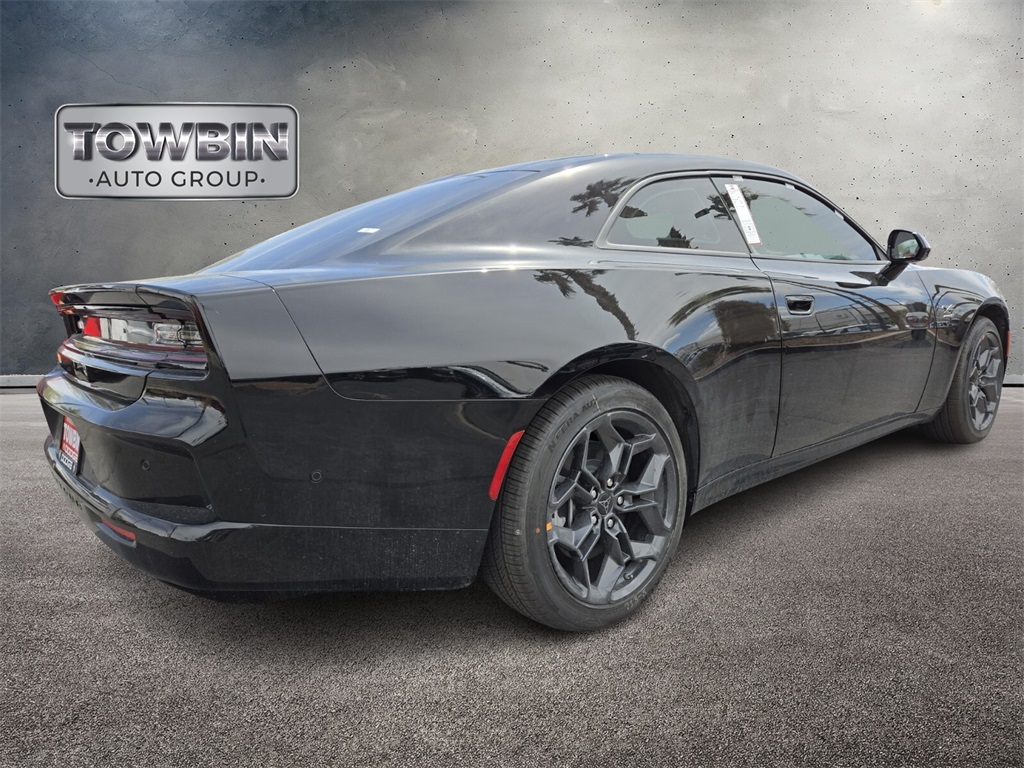2025 Dodge Charger R/T photo 3