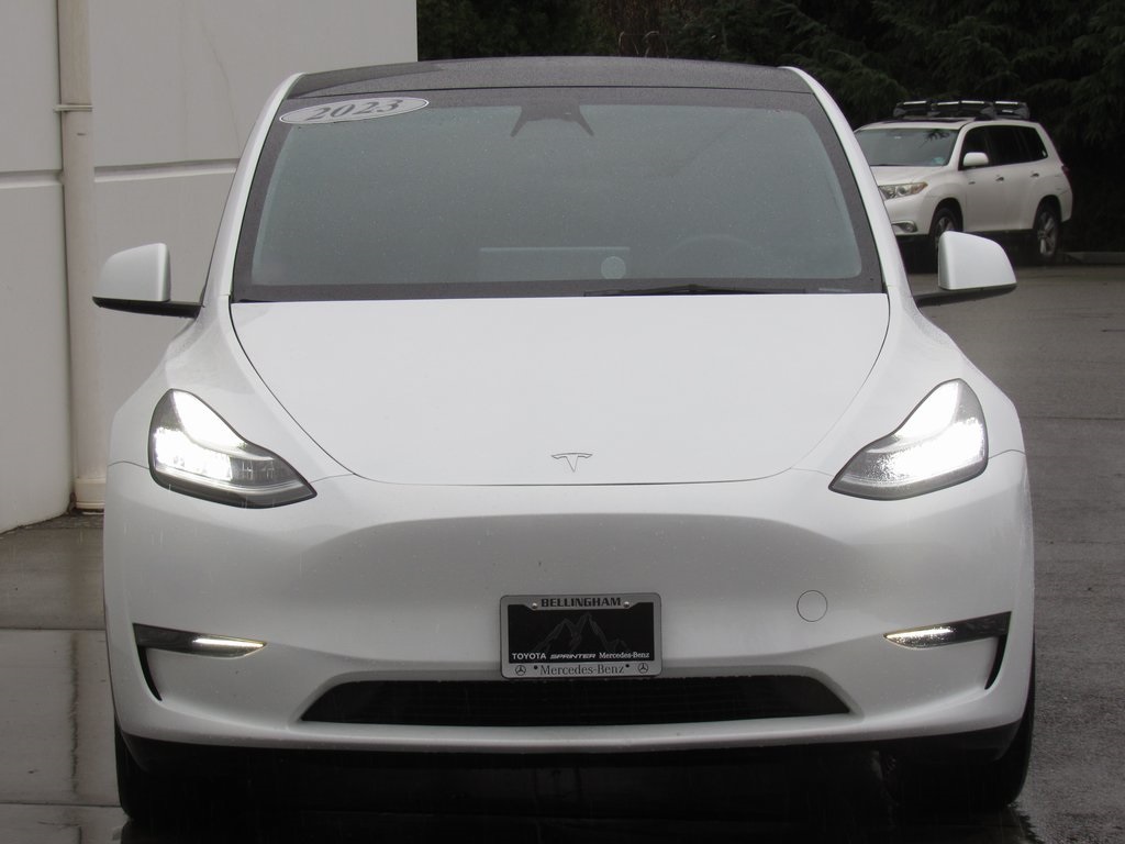 2023 Tesla Model Y Long Range photo 3