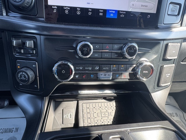 2025 Ford F-150 Lariat photo 23