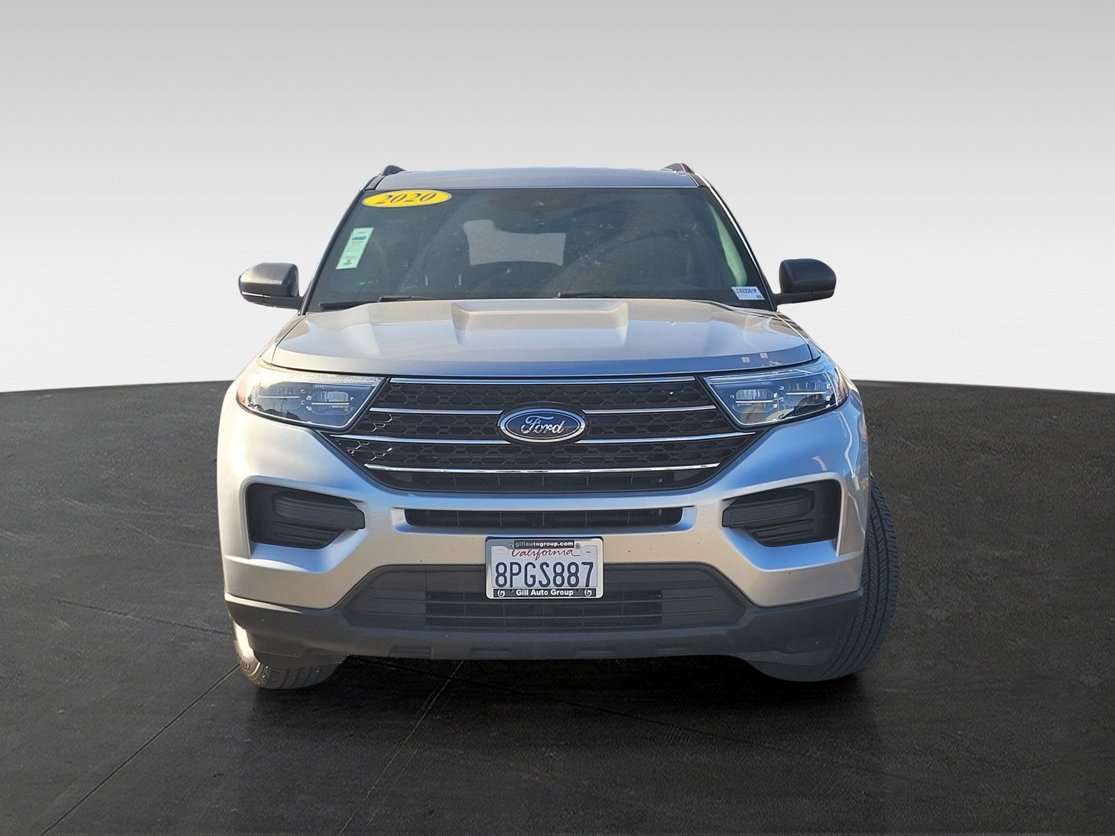 2020 Ford Explorer XLT photo 2