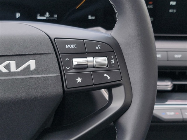 2025 Kia K4 EX photo 24
