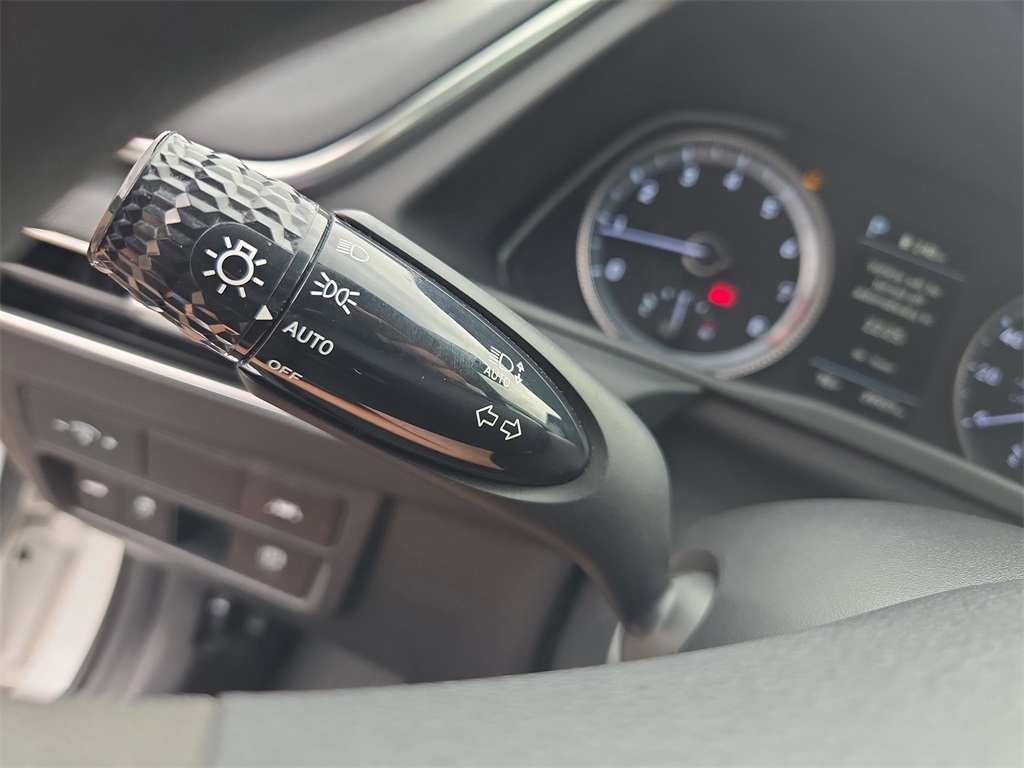 2022 Hyundai Sonata SEL photo 34