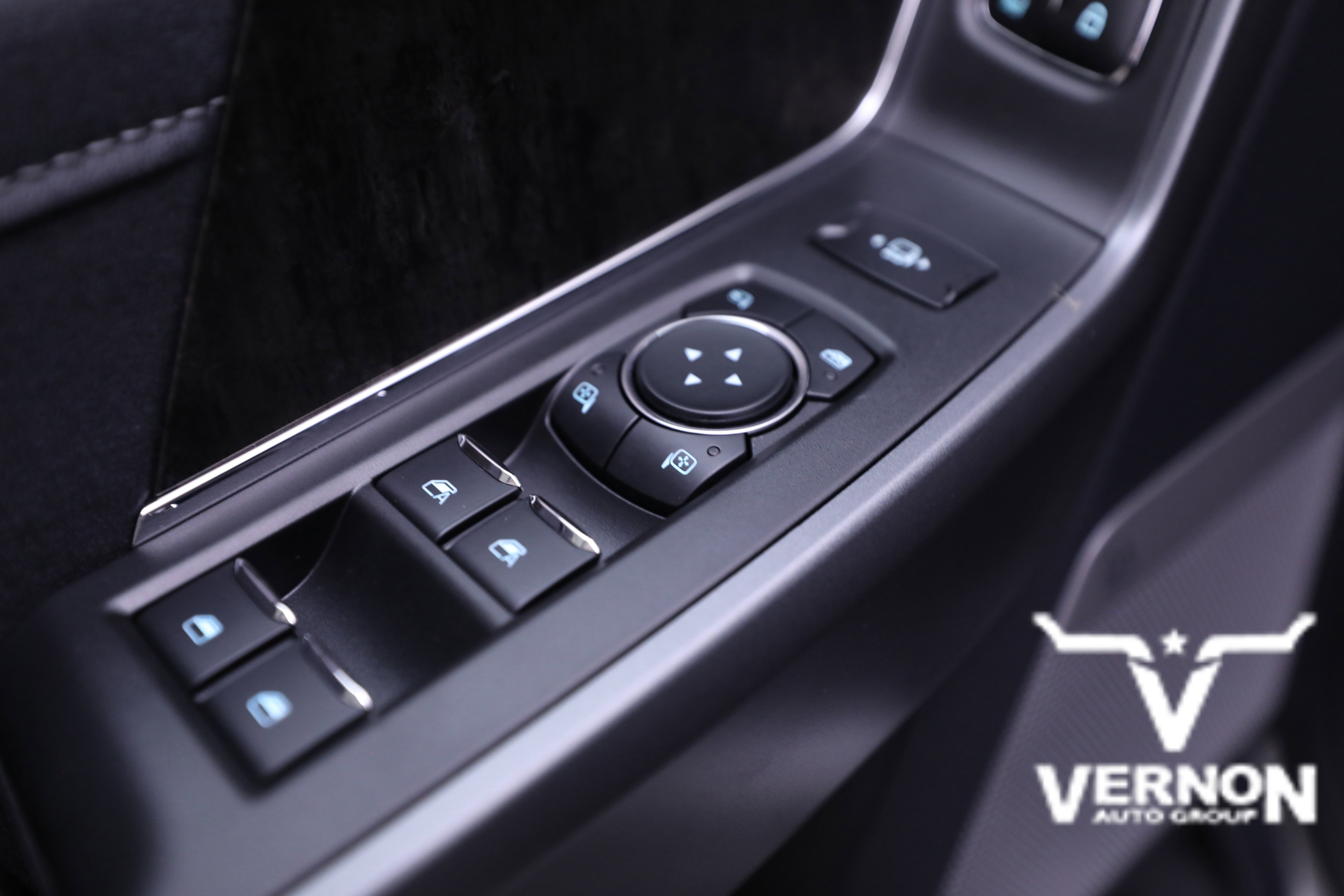 2026 Ford F-250 Lariat photo 4