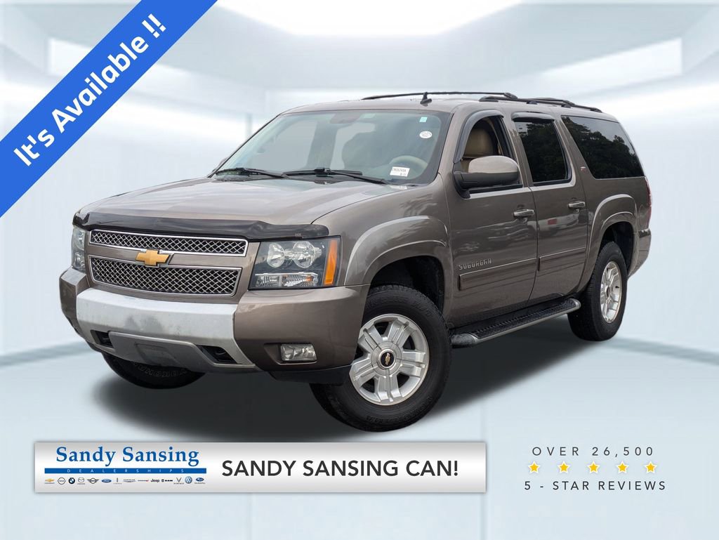 2012 Chevrolet Suburban LT's photo