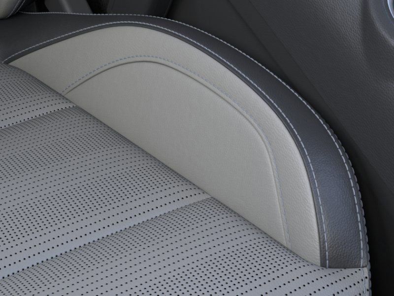 2025 FORD MUSTANG - Image 16