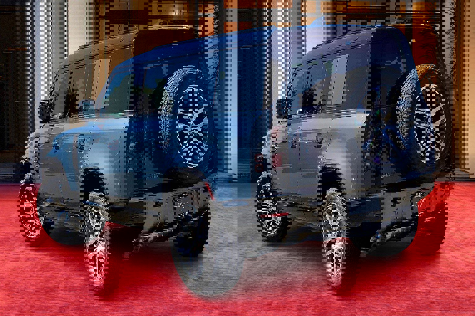 2025 Land Rover Defender 110 X-Dynamic SE photo 2
