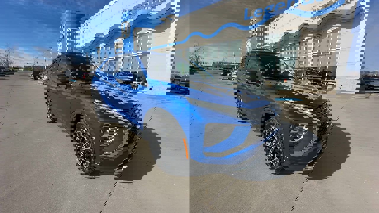 Used 2022 Mitsubishi Eclipse Cross SE with VIN JA4ATWAA6NZ003956 for sale in Kansas City