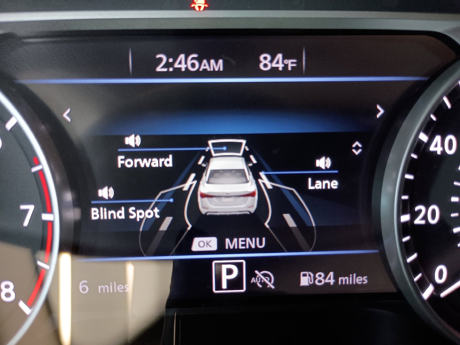 2025 Nissan Sentra SV photo 3