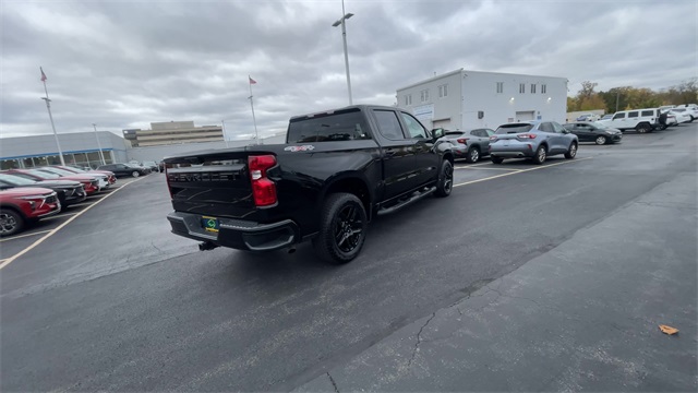 2024 CHEVROLET SILVERADO - Image 2