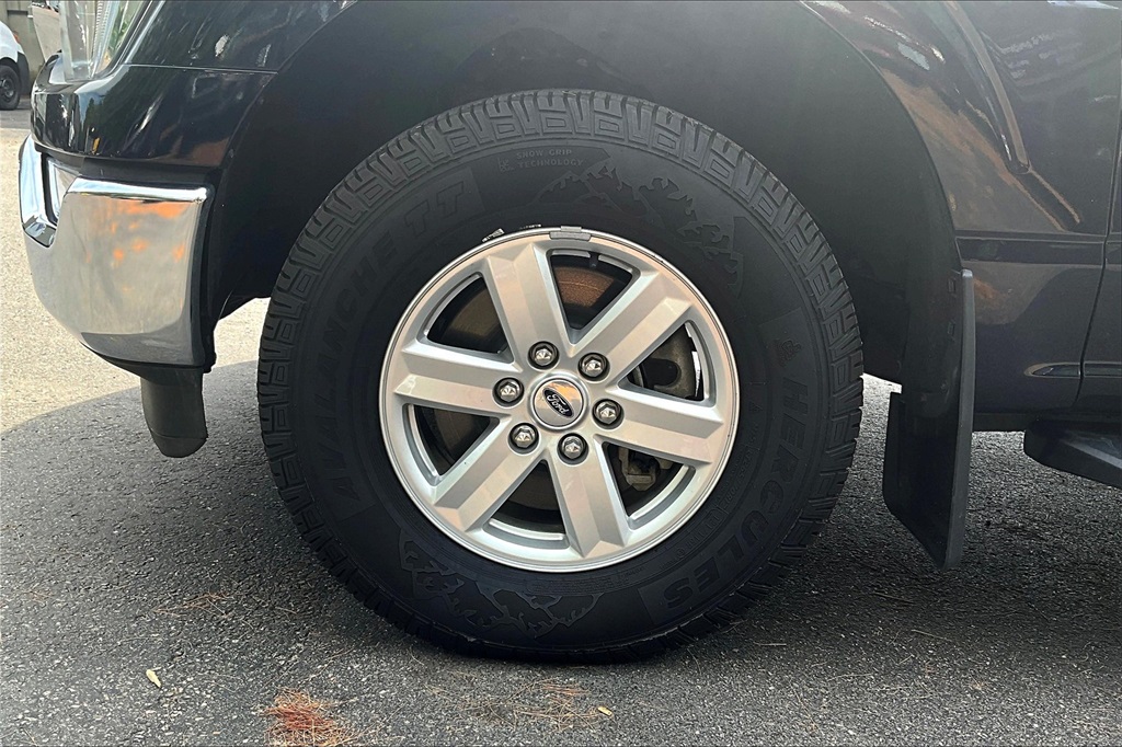 2022 Ford F-150 XLT photo 7