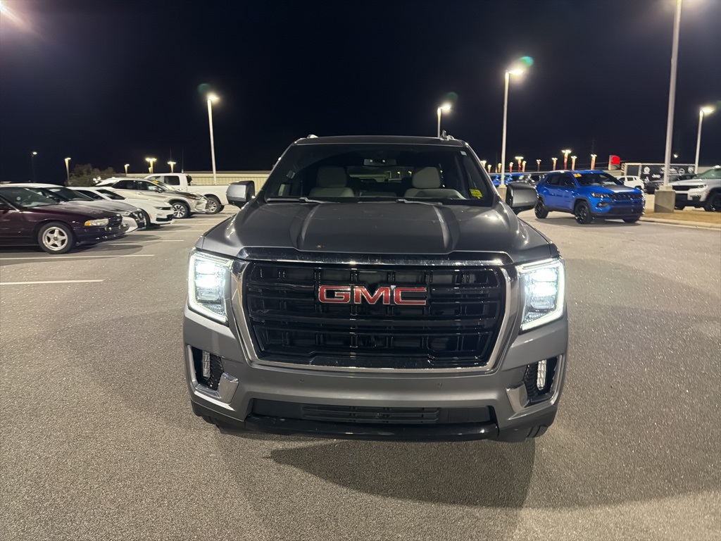 2022 GMC Yukon SLE's photo
