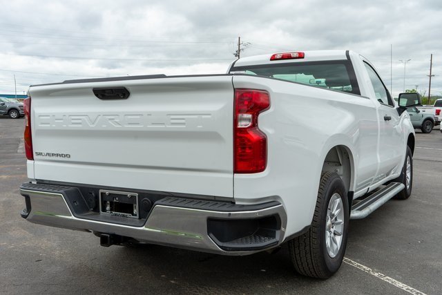 2024 Chevrolet Silverado 1500 Work Truck photo 2