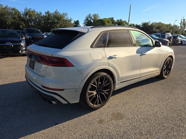 2023 Audi SQ8 Prestige photo 4