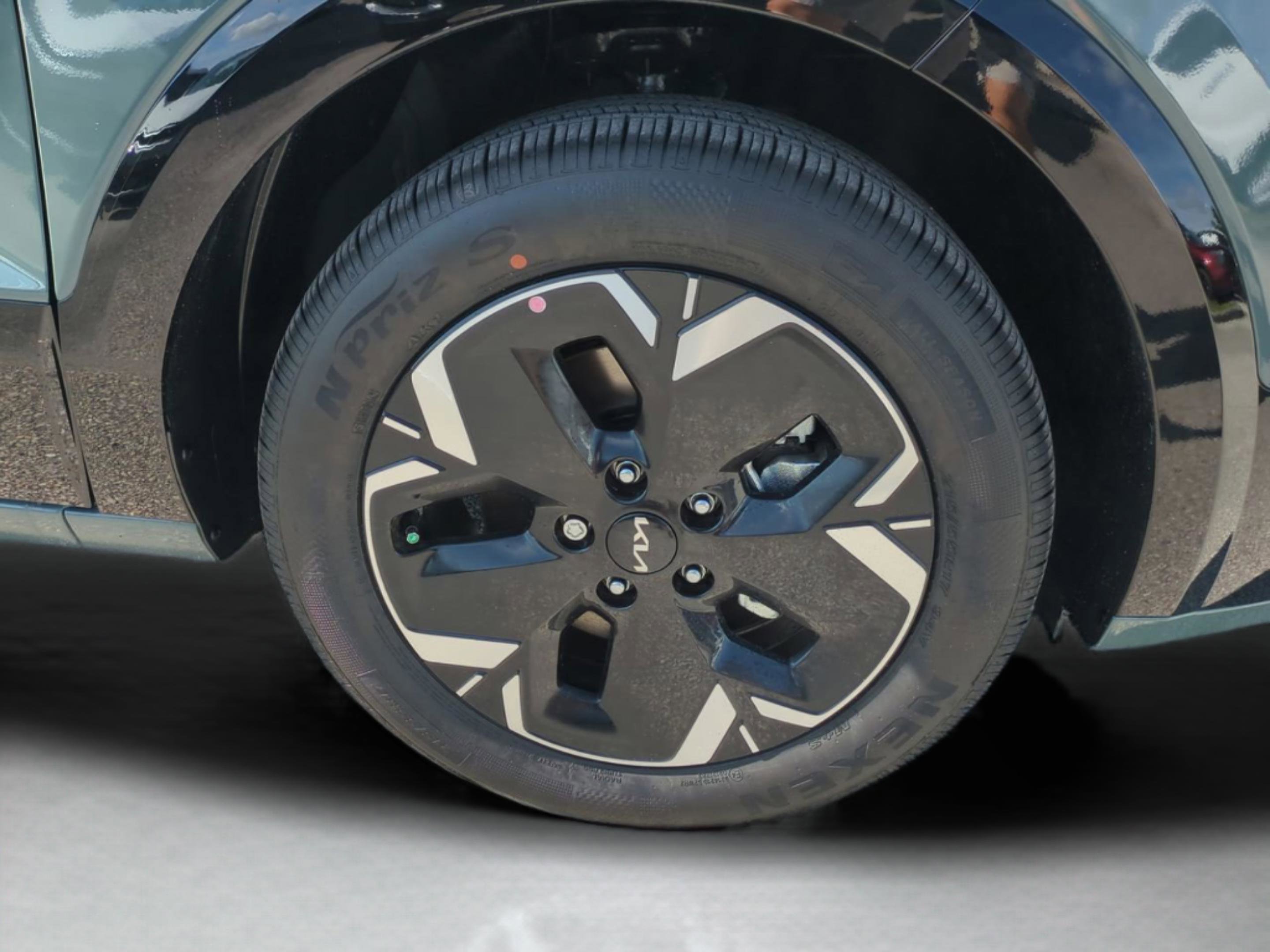 2025 Kia Niro EV Wind photo 10