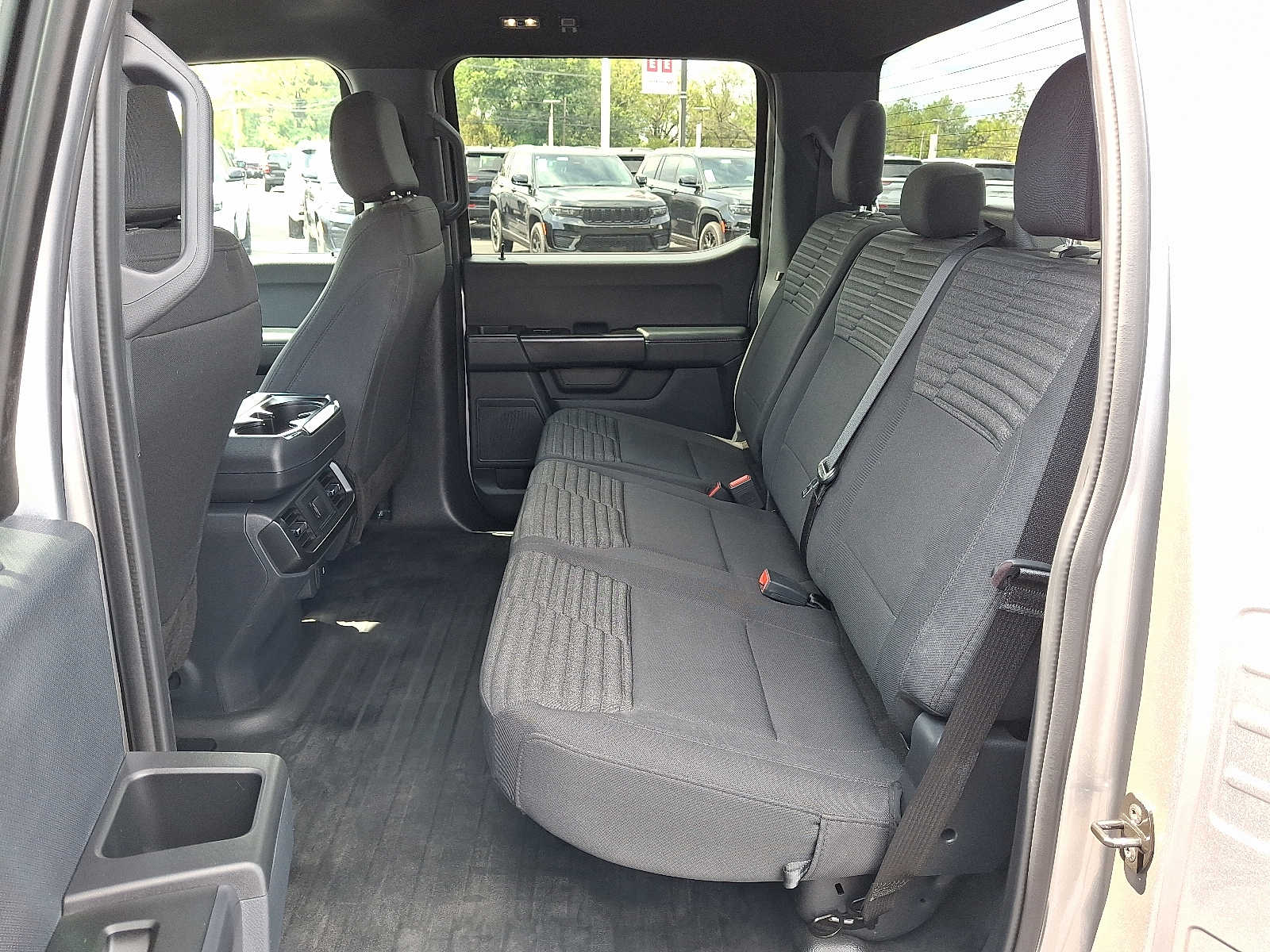 2022 Ford F-150 XL photo 10