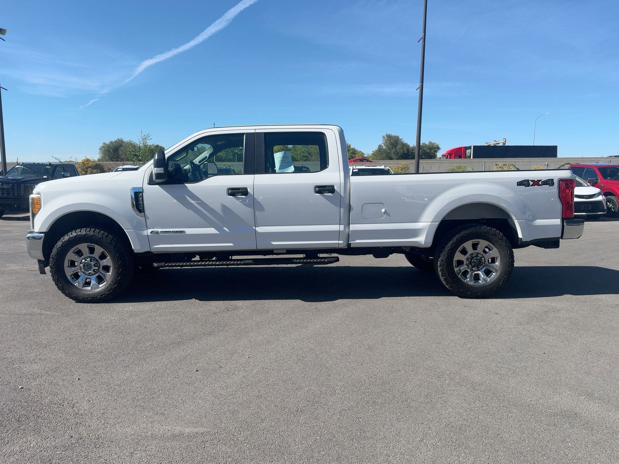 2017 Ford F-350 XL photo 2