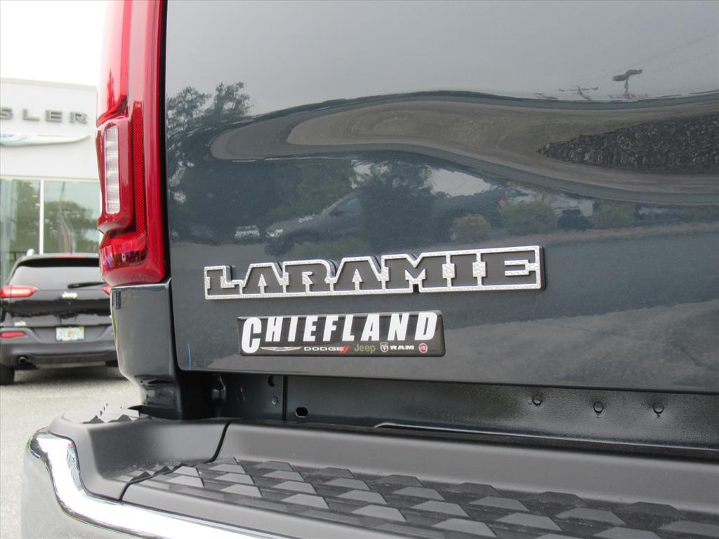 2026 Ram 2500 Laramie photo 9