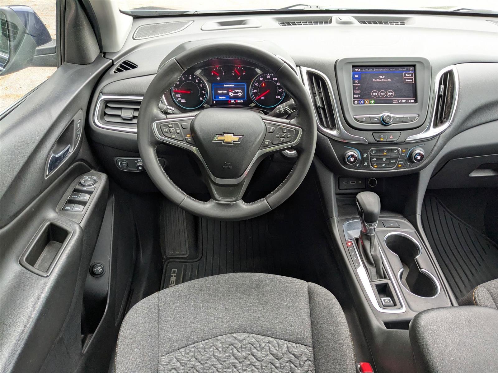 2022 Chevrolet Equinox LT photo 26