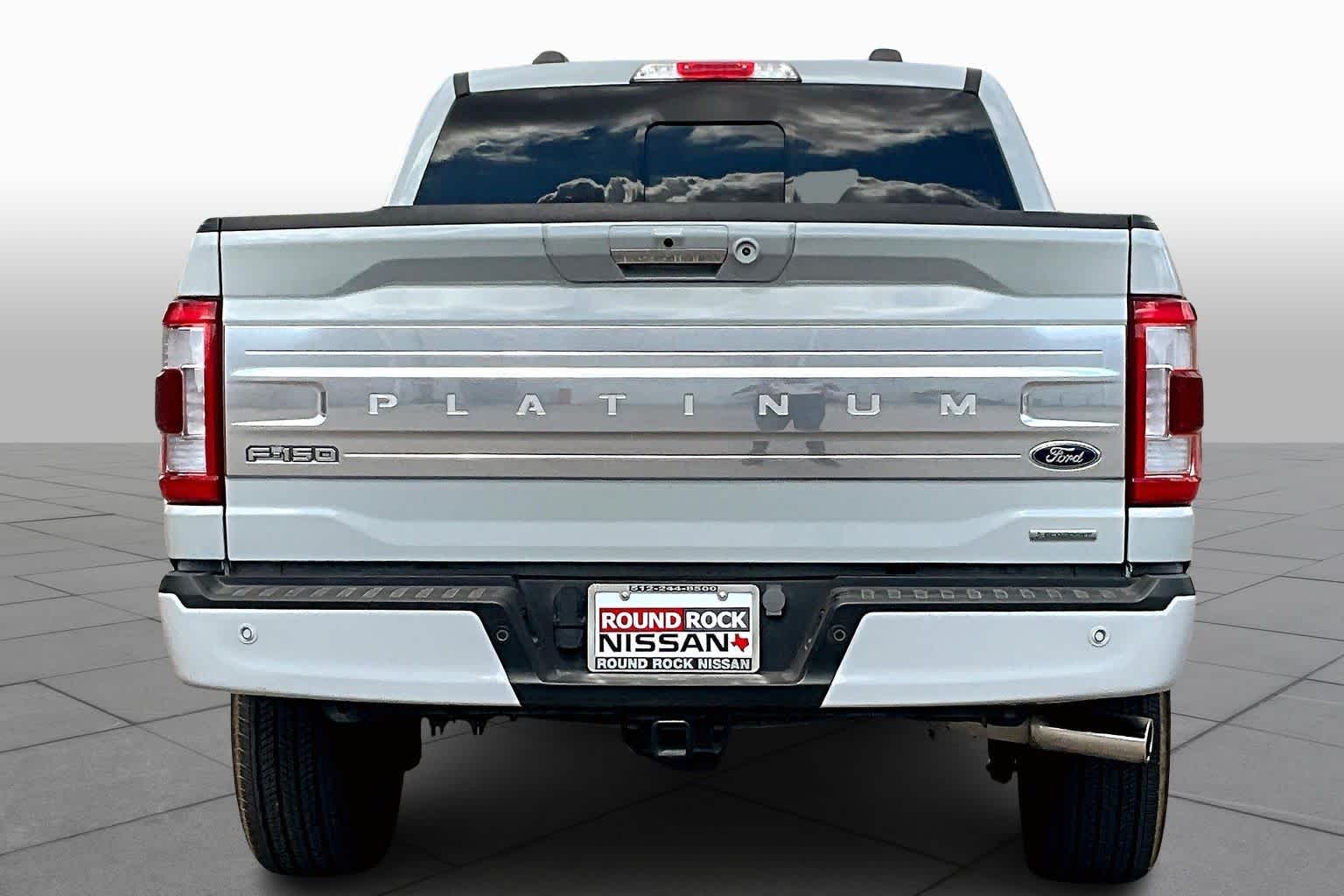 2023 Ford F-150 Platinum photo 4