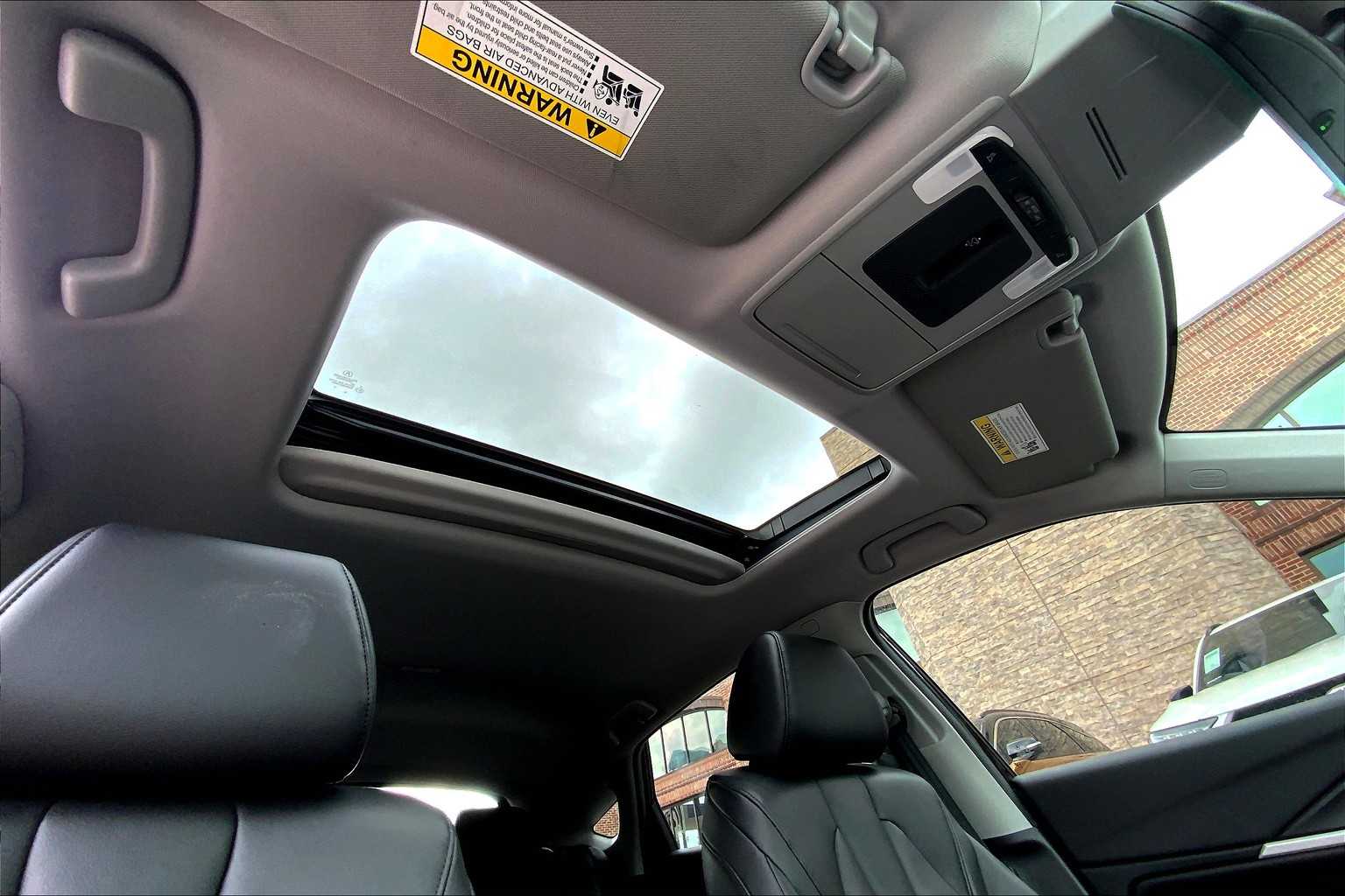 2025 Acura Integra Base photo 13